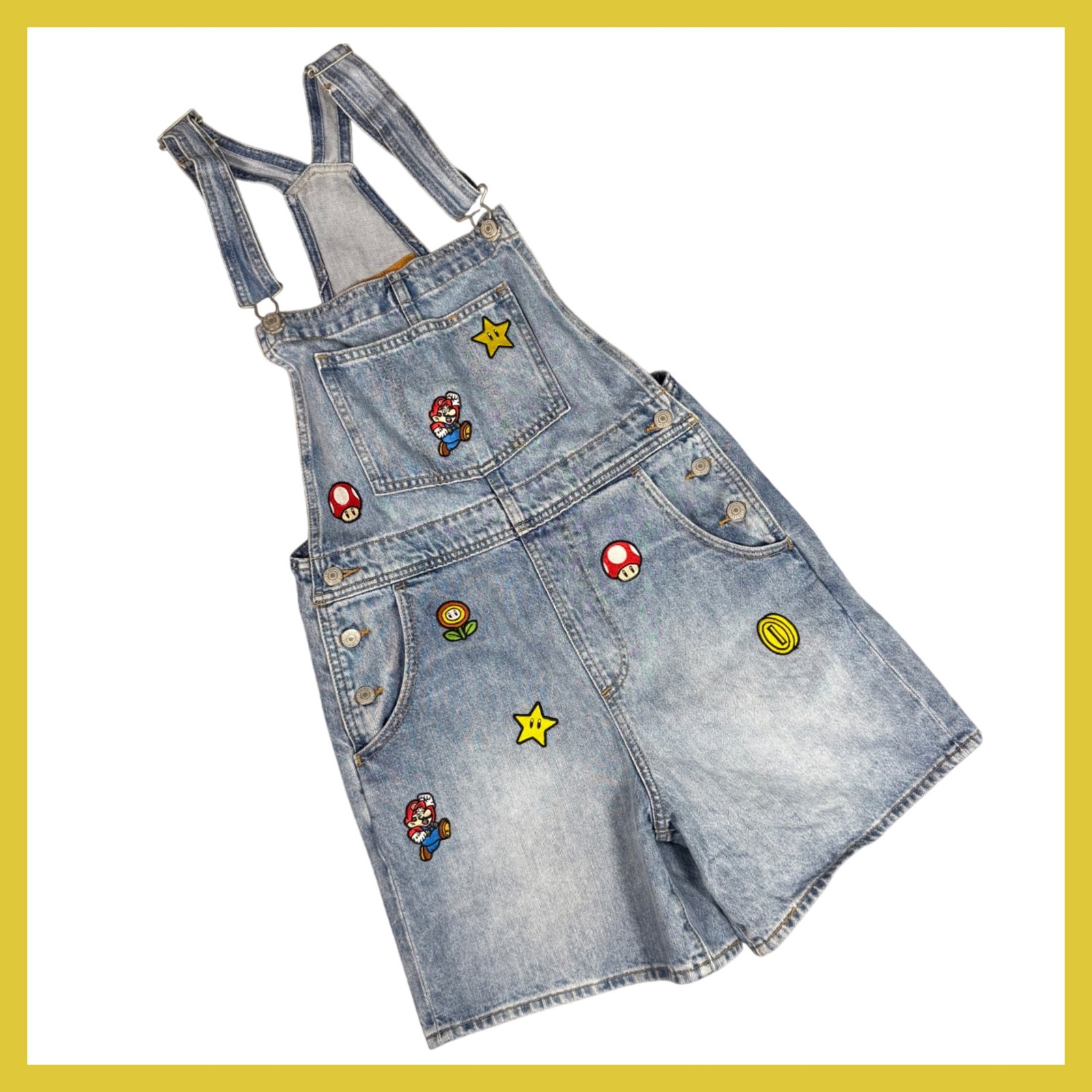 Levis Super Mario Shortalls  Size S  Rare Collab